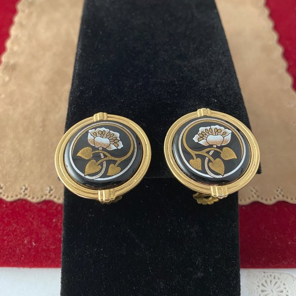 Stunning vintage/retro Michaela Frey Earrings - Picture 4 of 7